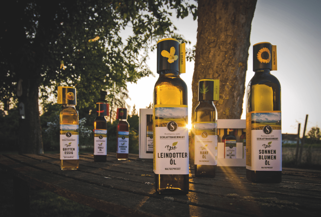 Business shooting, food fotografie,Business shooting, Cover shooting, Klaus Fronius, Werbefotografie, Schlattbauerngut, Bio Öle, Produktfotografie, Produktfotograf