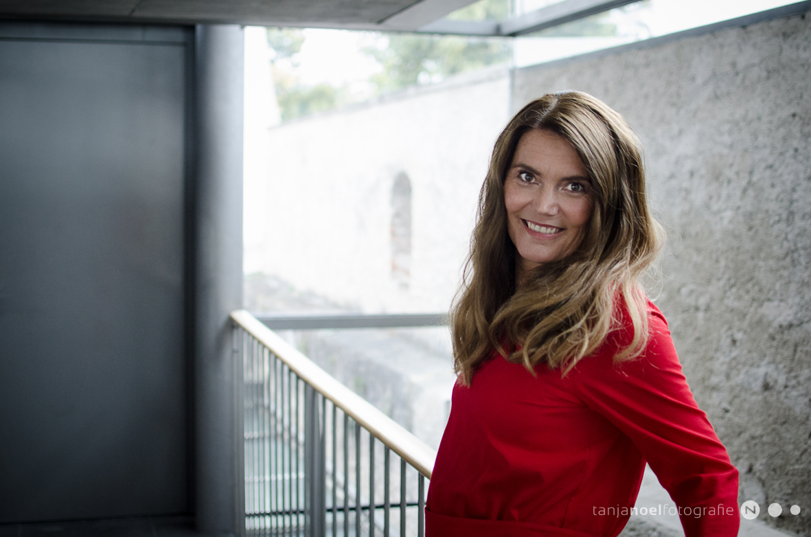 Cover shooting, künstlerische Portraitfotos, Fotograf, Linz, Salzburg, Wels, Werbefotografie, Werbefotograf, Imageshooting