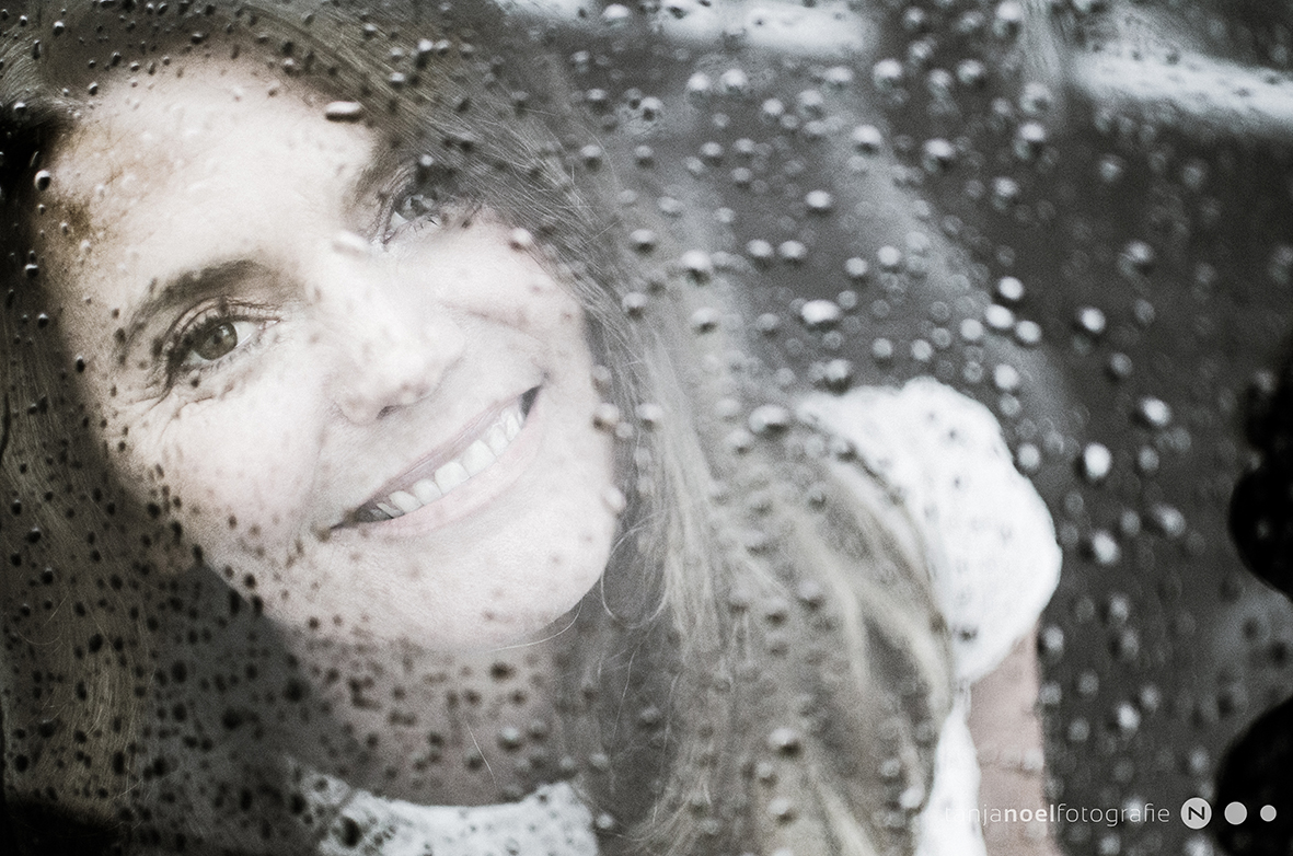 Cover shooting, künstlerische Portraitfotos, Fotograf, Linz, Salzburg, Wels, Werbefotografie, Werbefotograf, Imageshooting