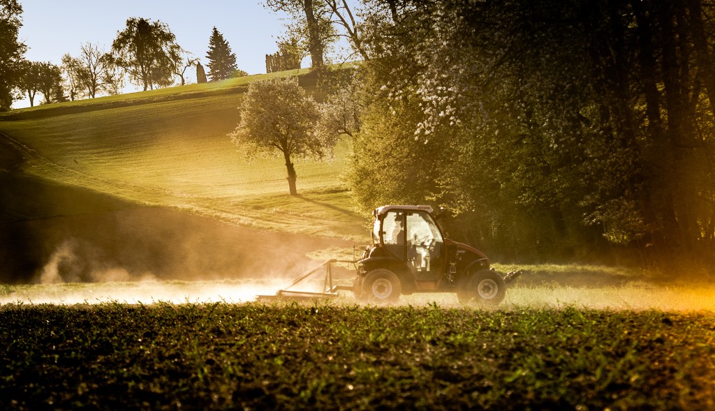 Business shooting, Cover shooting, Klaus Fronius, Werbefotografie, Schlattbauerngut, Bio Öle, Produktfotografie, Produktfotograf