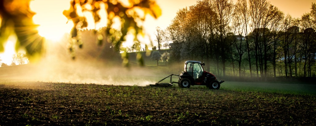 Business shooting, Cover shooting, Klaus Fronius, Werbefotografie, Schlattbauerngut, Bio Öle, Produktfotografie, Produktfotograf