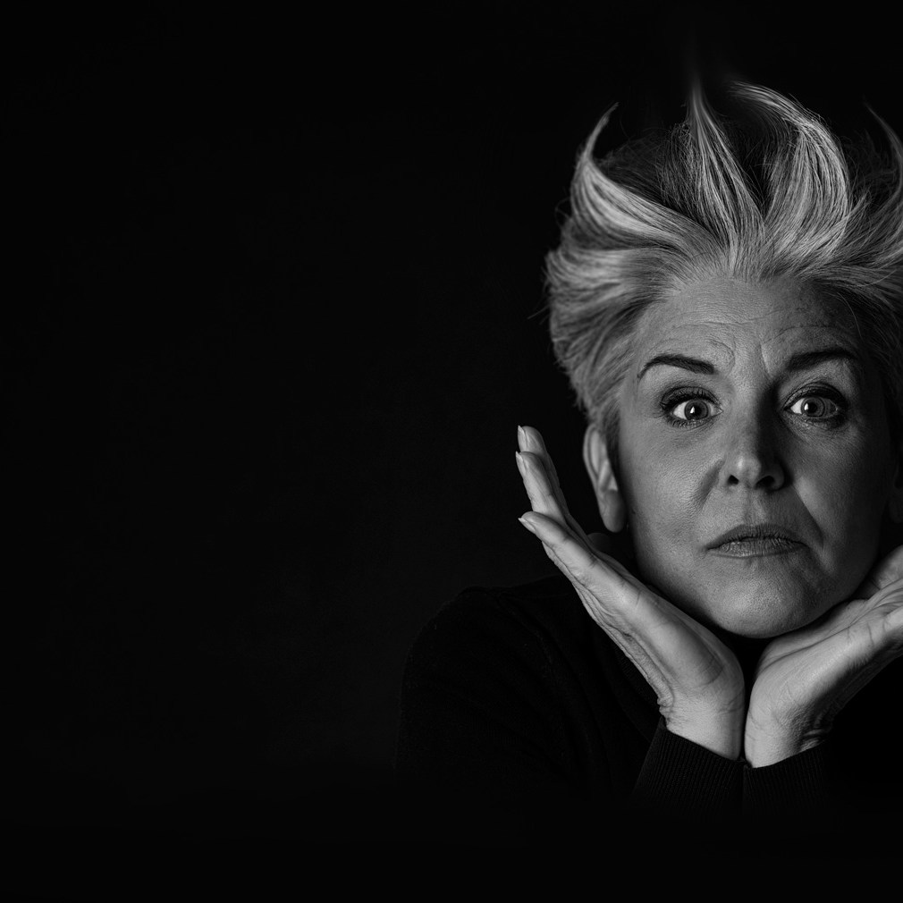 Cover shooting, künstlerische Portraitfotos, Fotograf, Linz, Salzburg, Wels, Sängerin